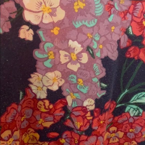 Lula Roe top - Picture 3 of 3